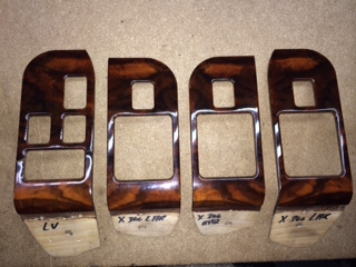 "Burr" woodfinish Doorswitch cover set Late cars